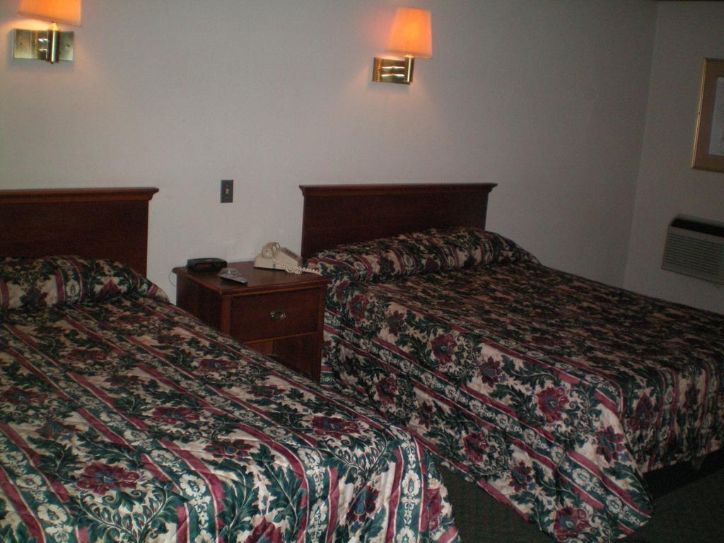 Executive Inn & Suites - AugustaAugusta  Szoba fotó
