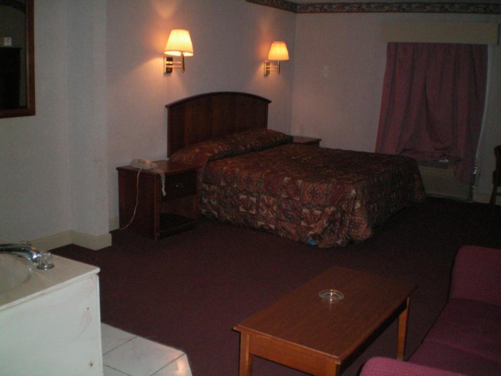 Executive Inn & Suites - AugustaAugusta  Kültér fotó