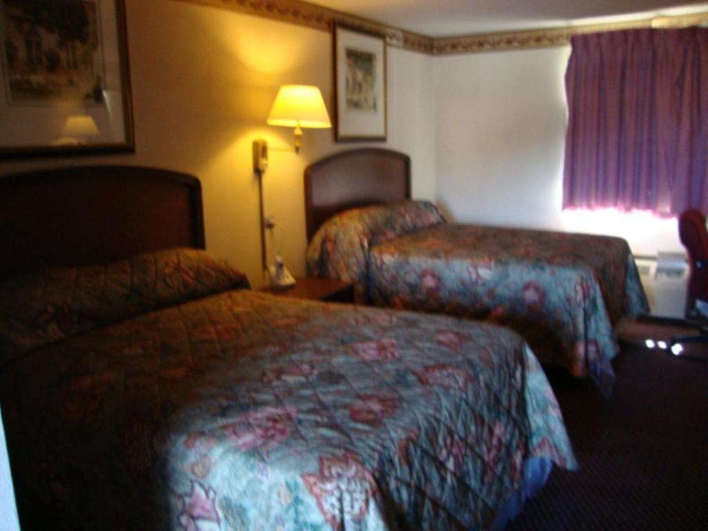 Executive Inn & Suites - AugustaAugusta  Kültér fotó