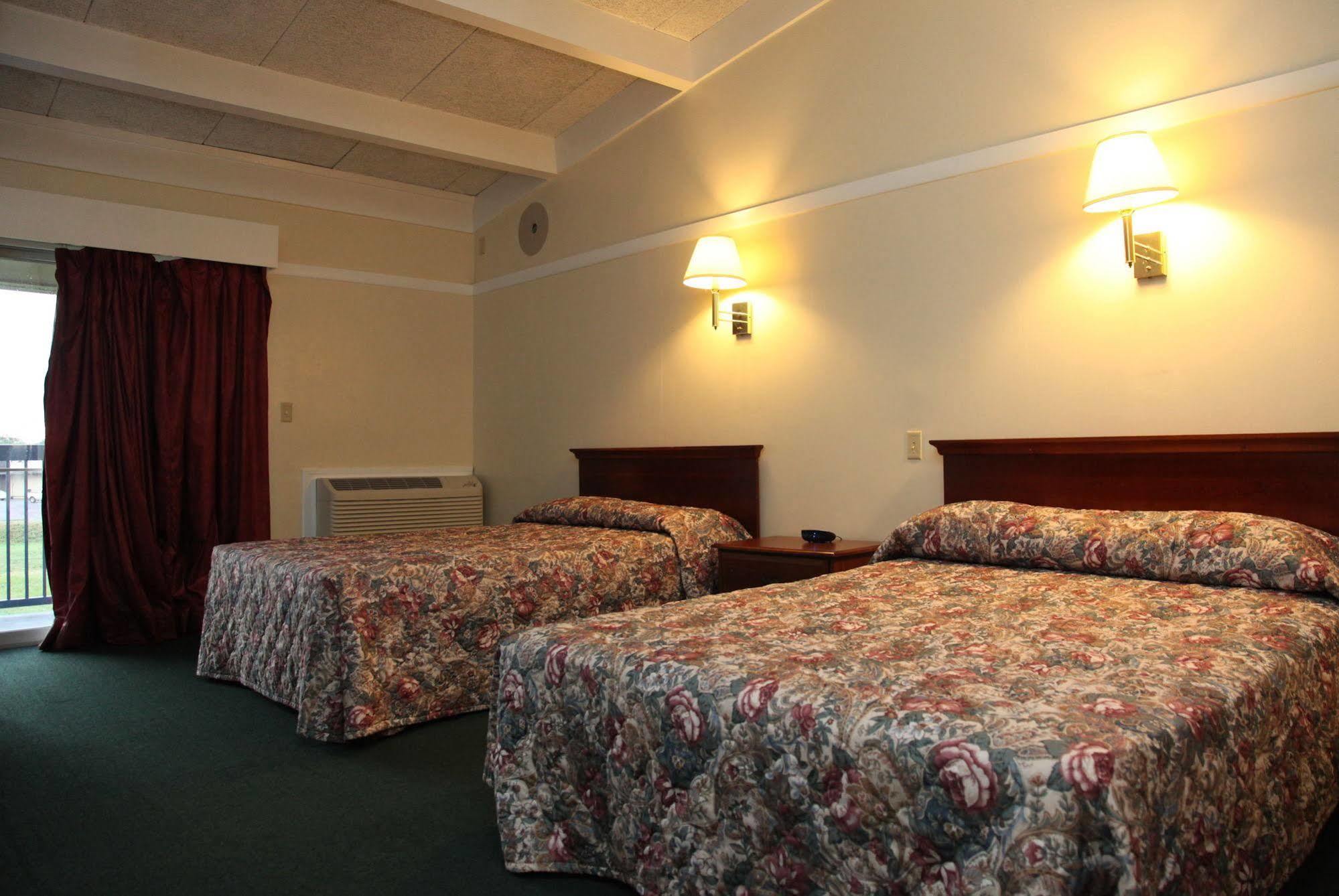Executive Inn & Suites - AugustaAugusta  Kültér fotó